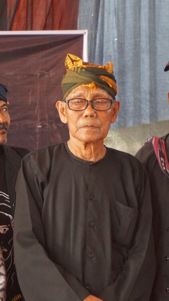 Mbah Harjo Kardi sesepuh adat masyarakat Samin | Foto: fotokita.grid.id