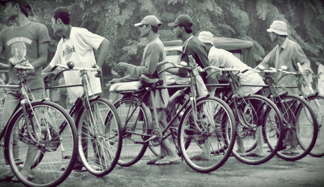 Sepeda adalah awal mula moda transportasi ojek (boombastis.com) 