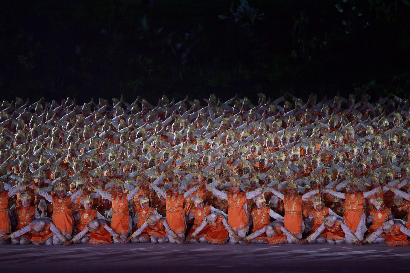 Penampilan penari tari Ratoh Jaroe saat pembukaan Asian Games 2018 | Foto : The Jakarta Post