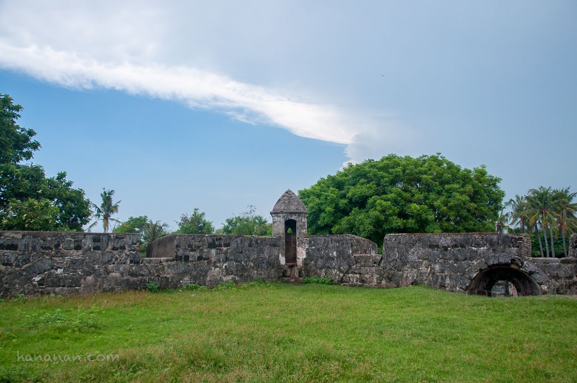 Benteng Speelwijk dibangun pada masa Kesultanan Bantenb yang berada di utara Kesultanan, yang memiliki fungsi untuk menahan serangan musuh dari laut. | Foto : hananam.com