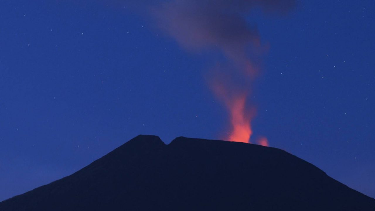 Erupsi Gunung Slamet beberapa waktu yang lalu | Foto : Solopos.com