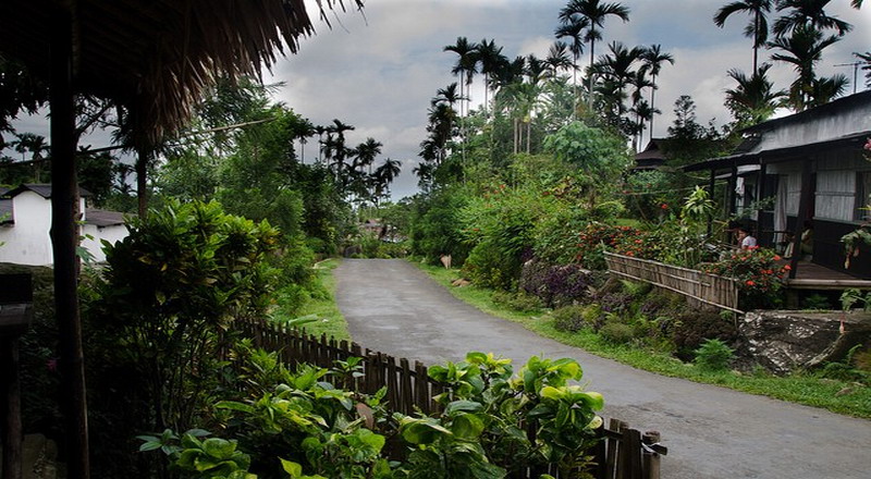 Desa Mawlynnong (foto: padhaaro.com)